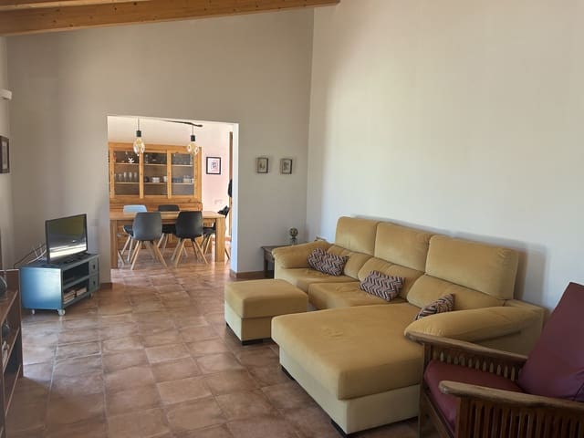 4 Zimmer Finca/Landgut zu verkaufen in Manacor mit Pool Garage - 950.000 € (Ref: 9716729)