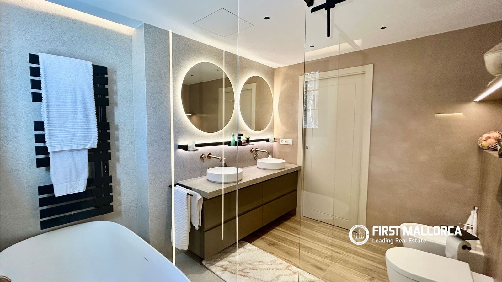 3 sovrum Lägenhet att hyra i Santa Ponsa med garage - 4 500 € (Ref: 9716731)