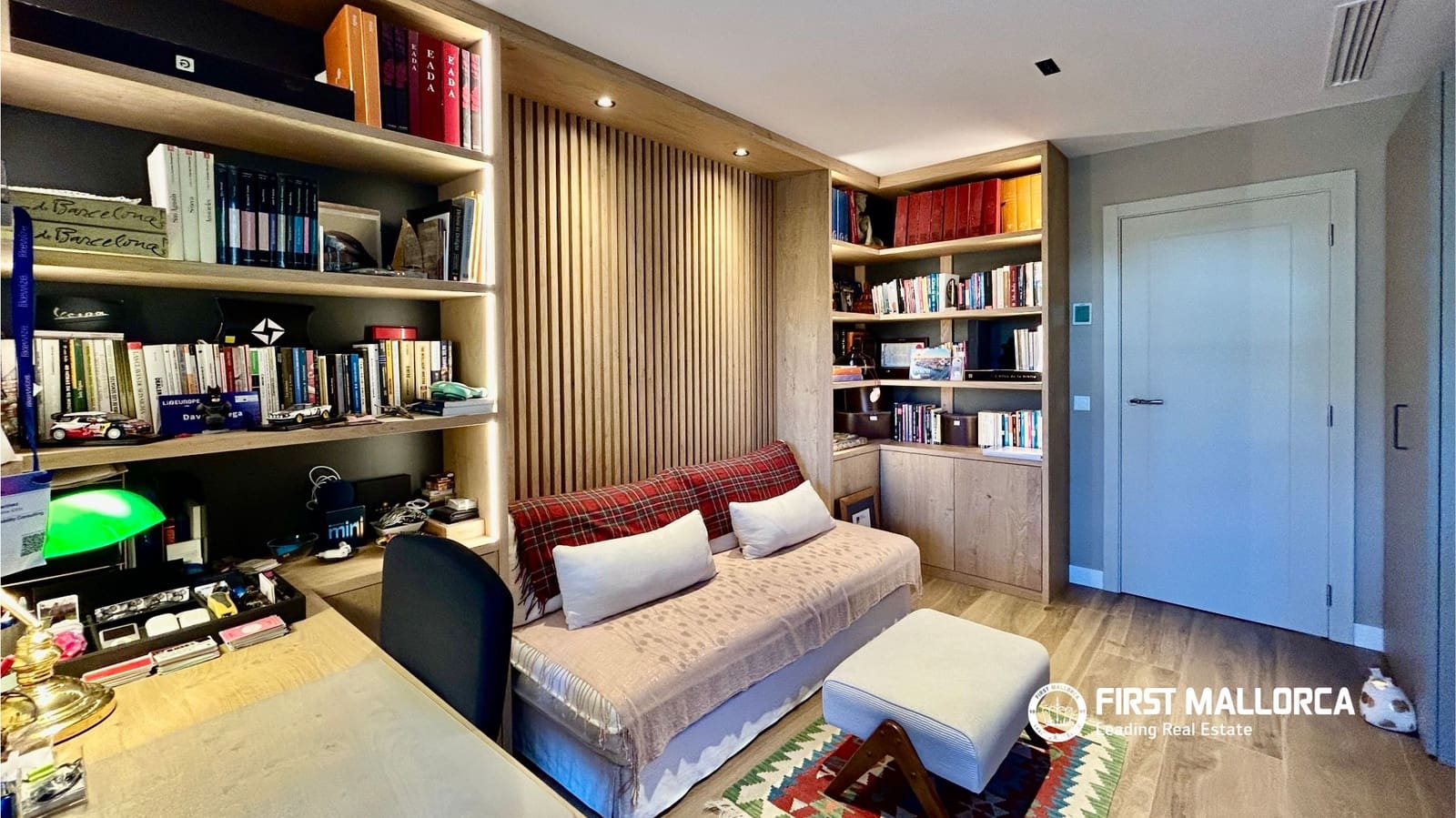 3 sovrum Lägenhet att hyra i Santa Ponsa med garage - 4 500 € (Ref: 9716731)