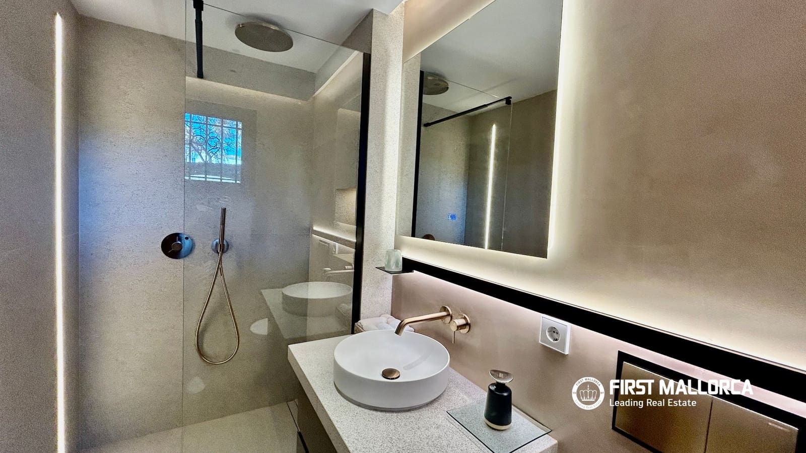 3 sovrum Lägenhet att hyra i Santa Ponsa med garage - 4 500 € (Ref: 9716731)