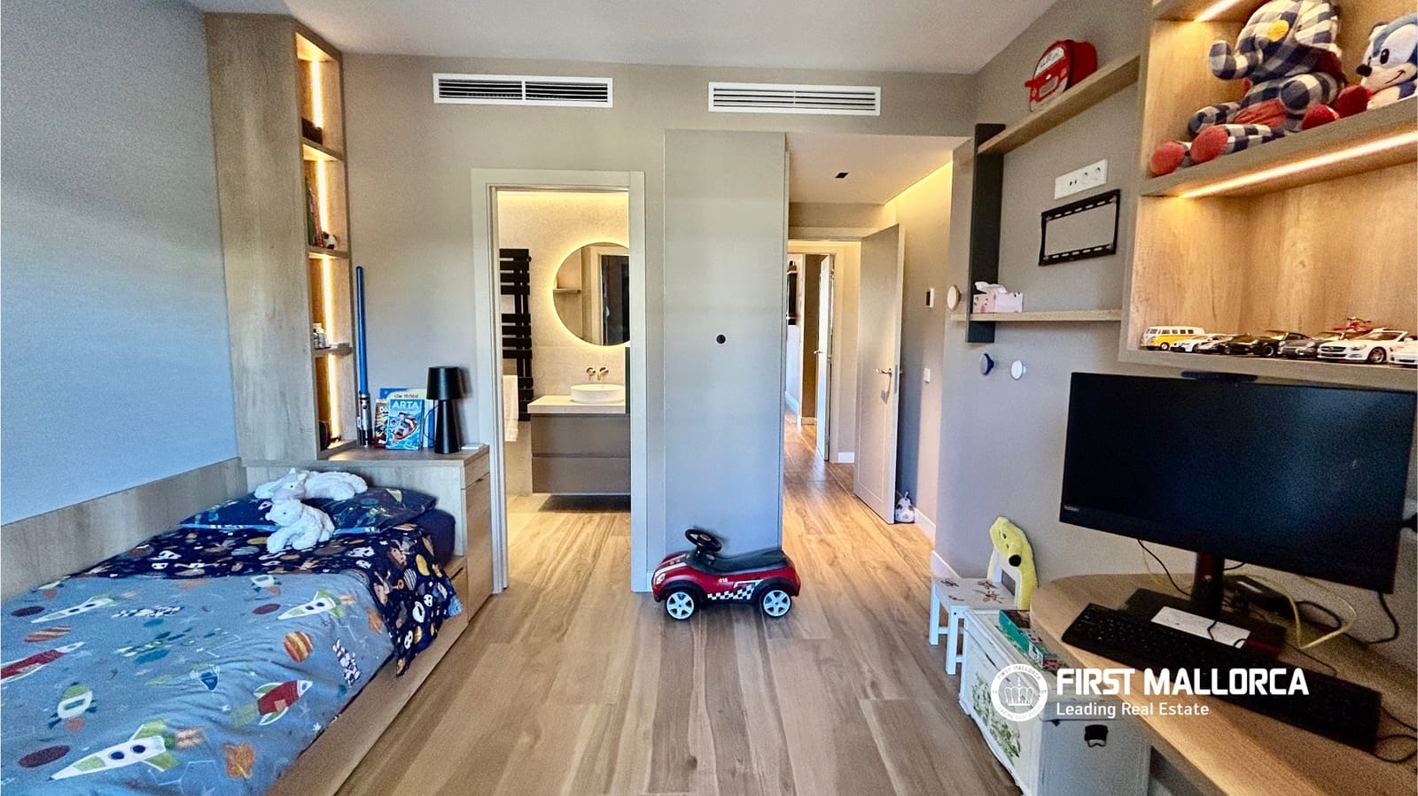 3 sovrum Lägenhet att hyra i Santa Ponsa med garage - 4 500 € (Ref: 9716731)