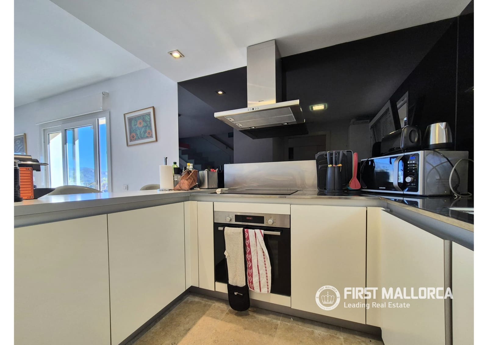 Appartement de 2 chambres à louer à Puerto de Andratx avec garage - 2 500 € (Ref: 9720938)