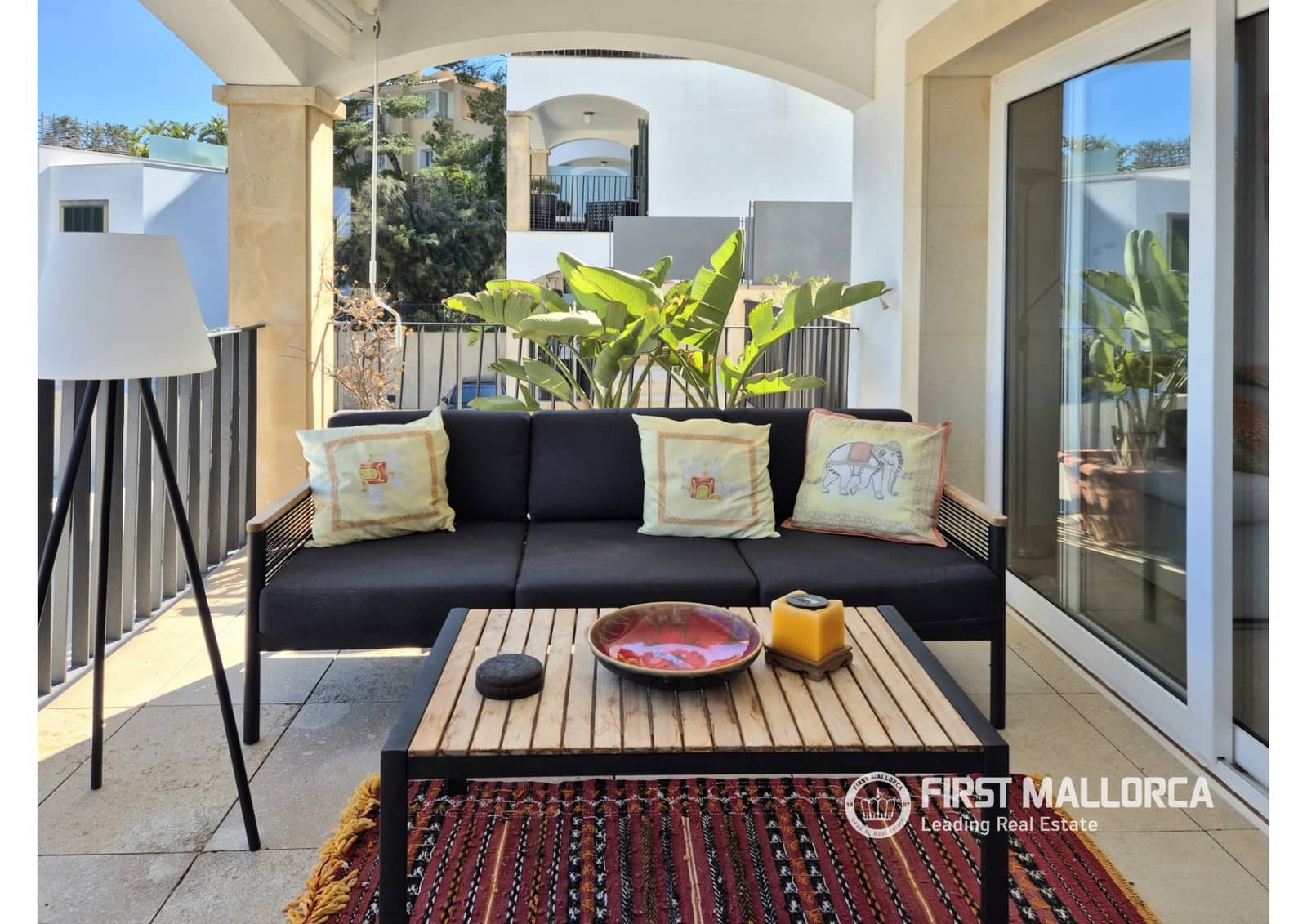 Appartement de 2 chambres à louer à Puerto de Andratx avec garage - 2 500 € (Ref: 9720938)