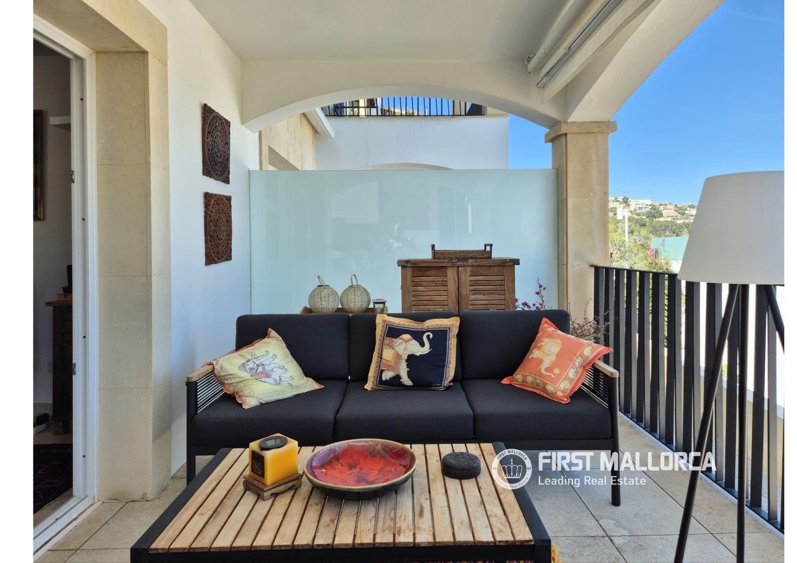 Appartement de 2 chambres à louer à Puerto de Andratx avec garage - 2 500 € (Ref: 9720938)