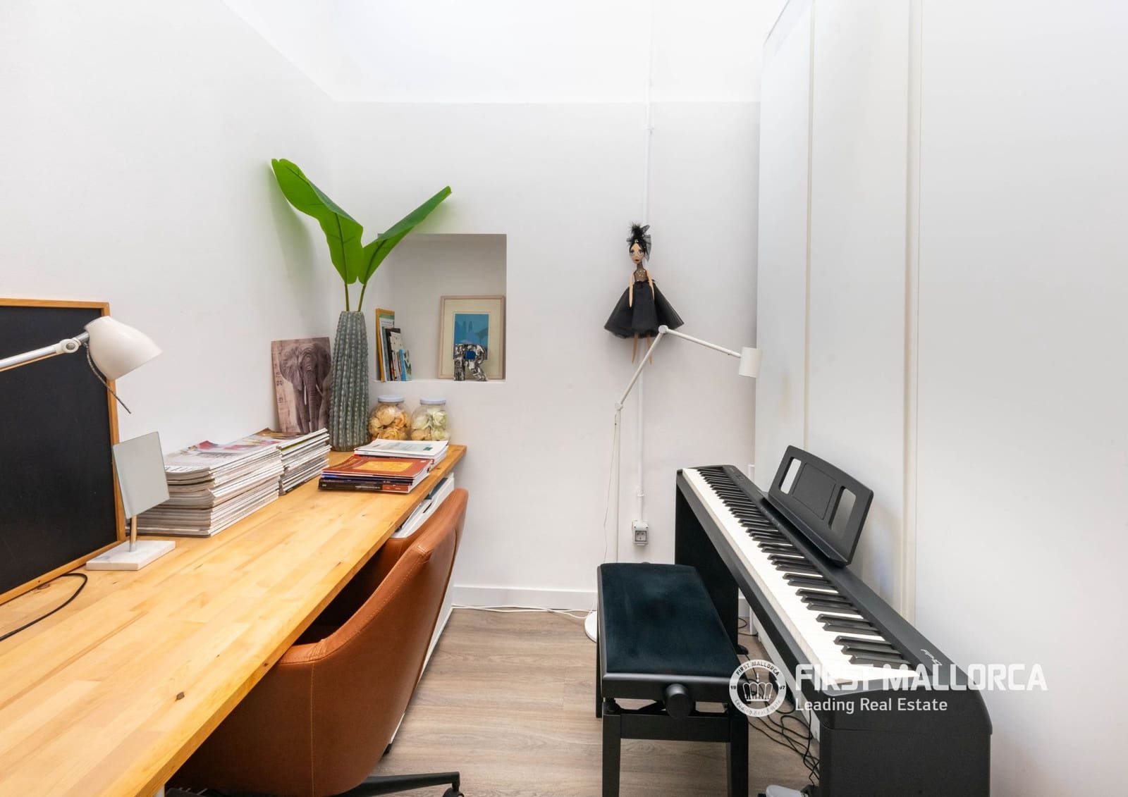 4 bedroom Townhouse for sale in Palma de Mallorca with pool garage - € 2,290,000 (Ref: 9720941)