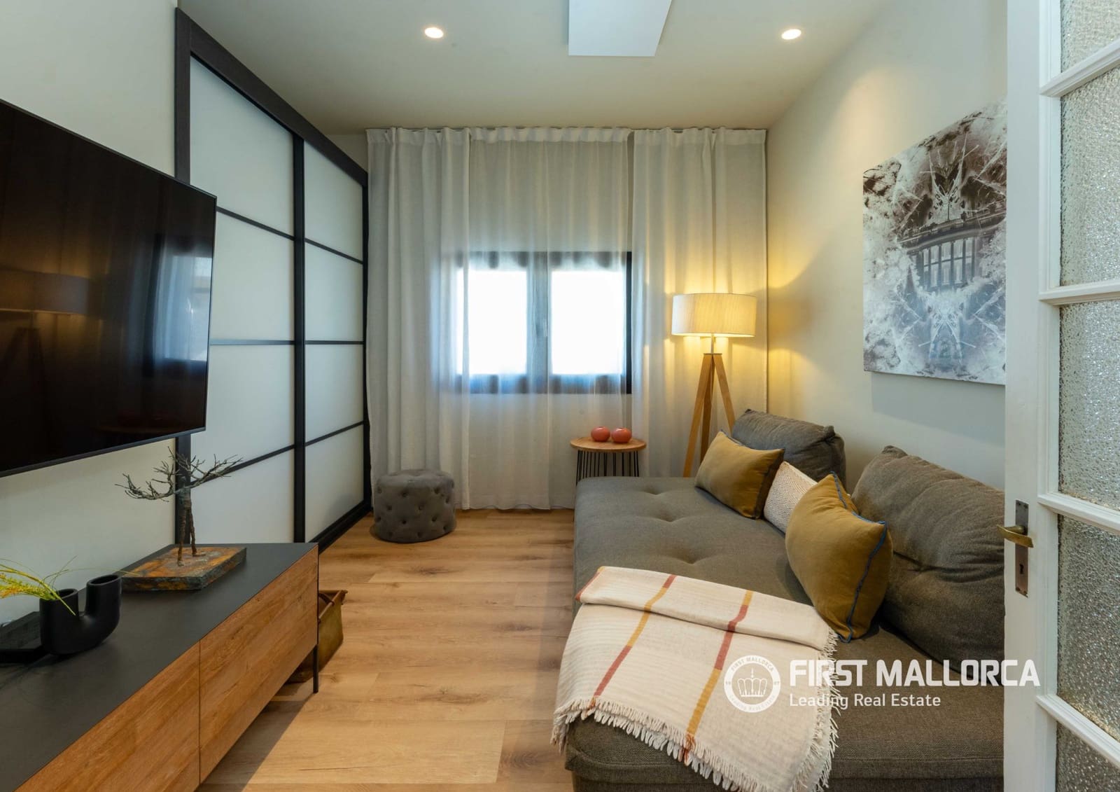 4 bedroom Townhouse for sale in Palma de Mallorca with pool garage - € 2,290,000 (Ref: 9720941)