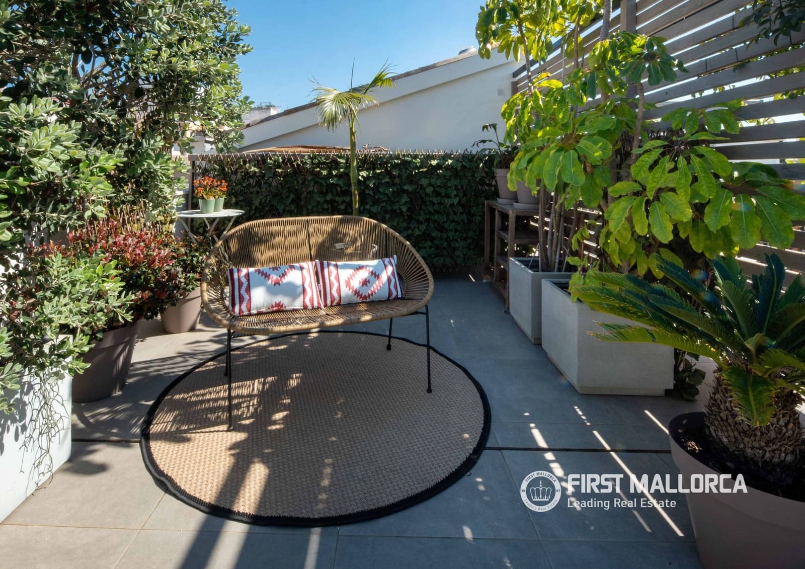 4 bedroom Townhouse for sale in Palma de Mallorca with pool garage - € 2,290,000 (Ref: 9720941)