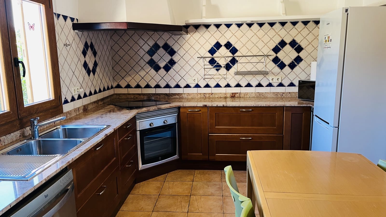 4 bedroom Finca/Country House for rent in Campos with pool garage - € 3,000 (Ref: 9720942)