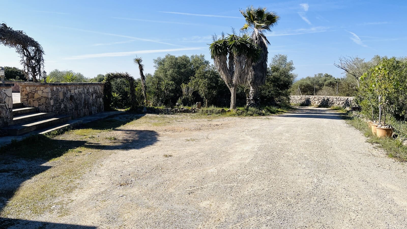 4 bedroom Finca/Country House for rent in Campos with pool garage - € 3,000 (Ref: 9720942)