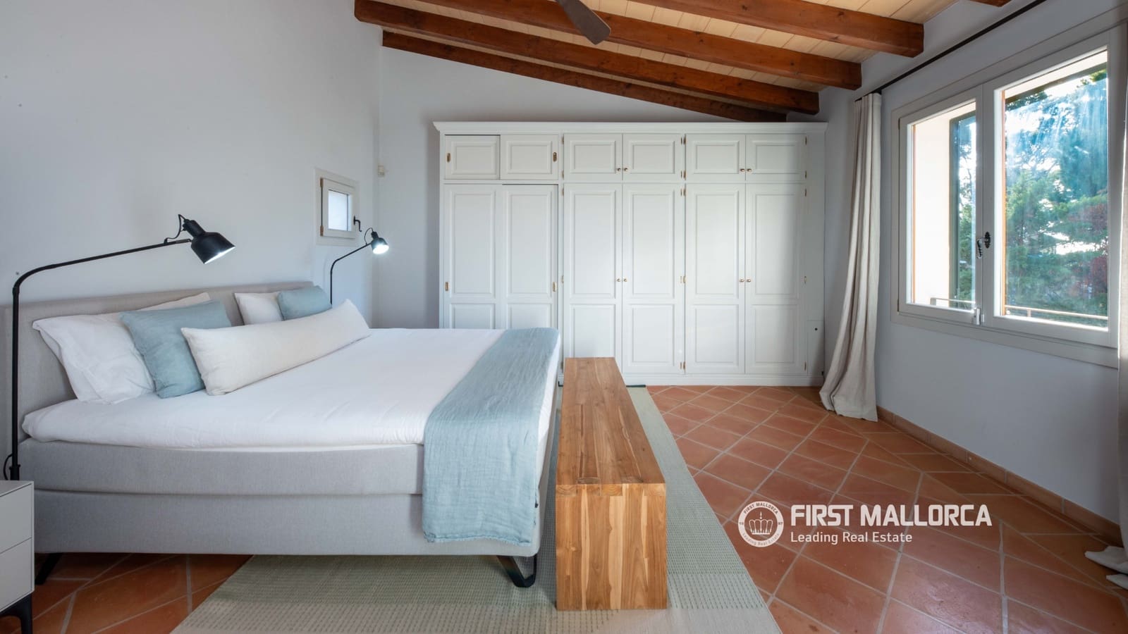 3 soverom Villa til salgs i Santa Ponsa med svømmebasseng garasje - € 2 550 000 (Ref: 9720943)