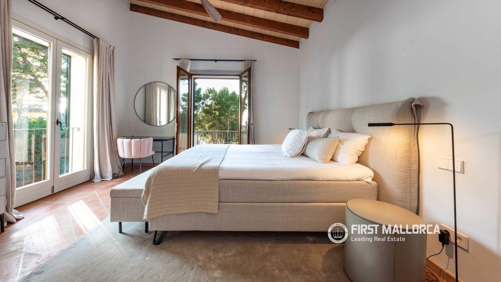 3 soverom Villa til salgs i Santa Ponsa med svømmebasseng garasje - € 2 550 000 (Ref: 9720943)