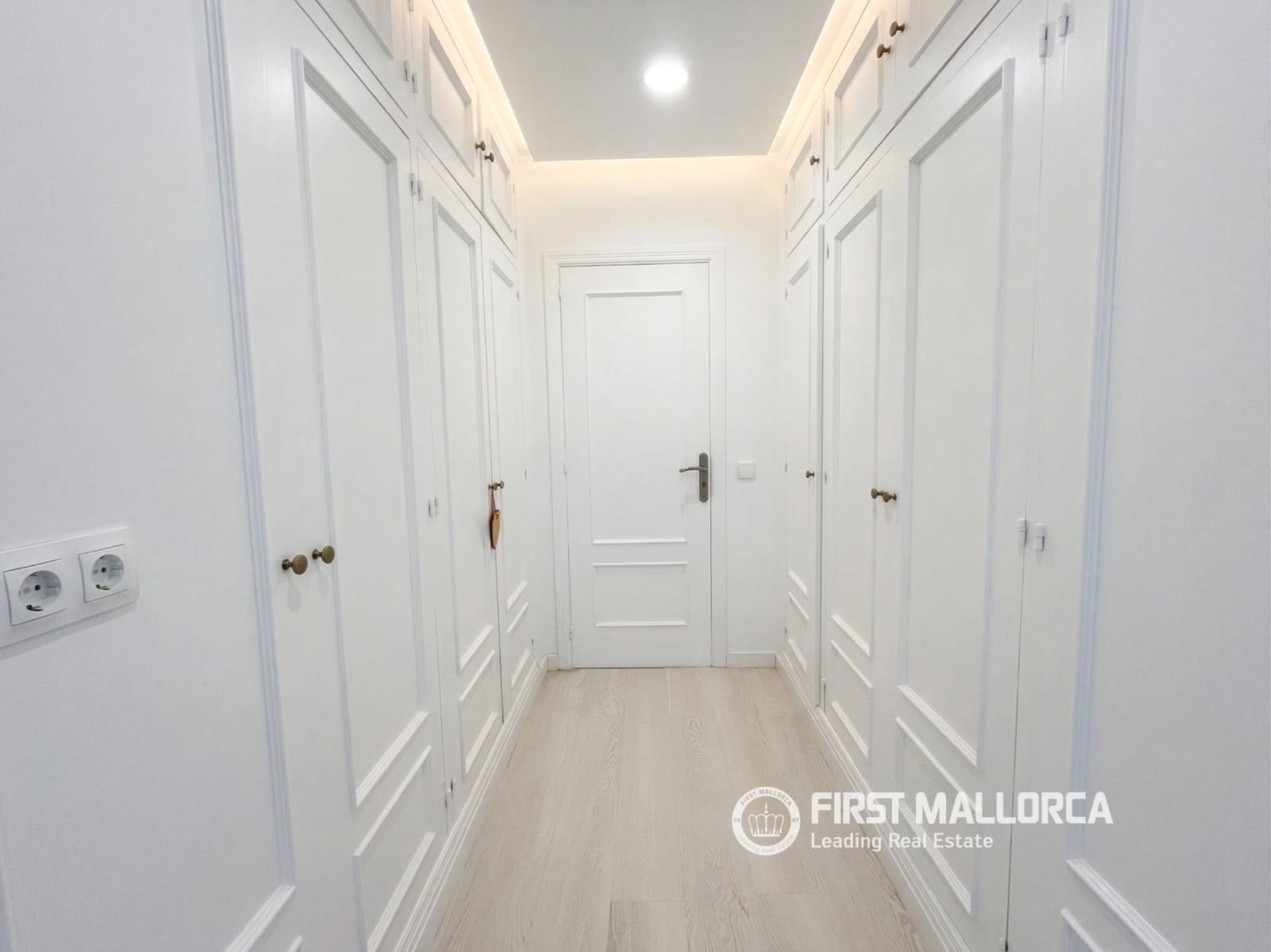 Ático de 3 habitaciones en Cala Vinyes / Cala Vinyas / Cala Viñas en alquiler con piscina garaje - 5.000 € (Ref: 9733954)