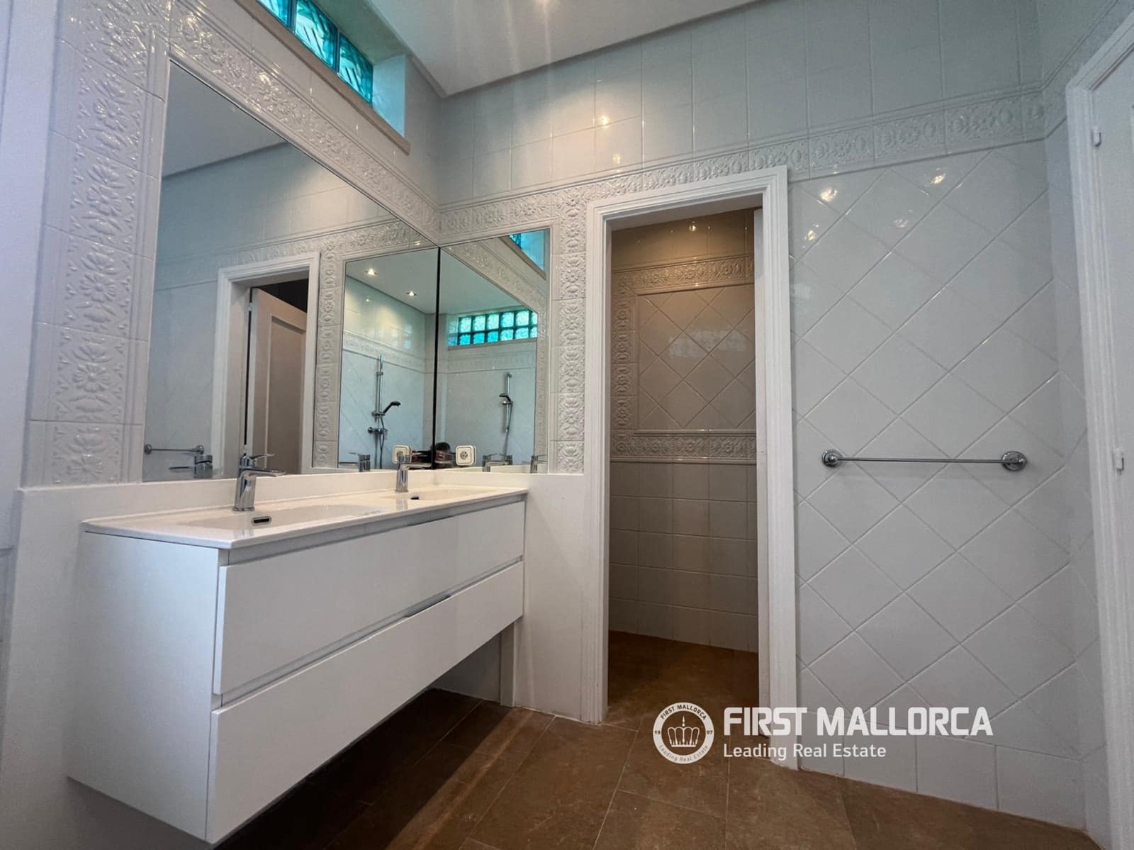 Ático de 3 habitaciones en Cala Vinyes / Cala Vinyas / Cala Viñas en alquiler con piscina garaje - 5.000 € (Ref: 9733954)