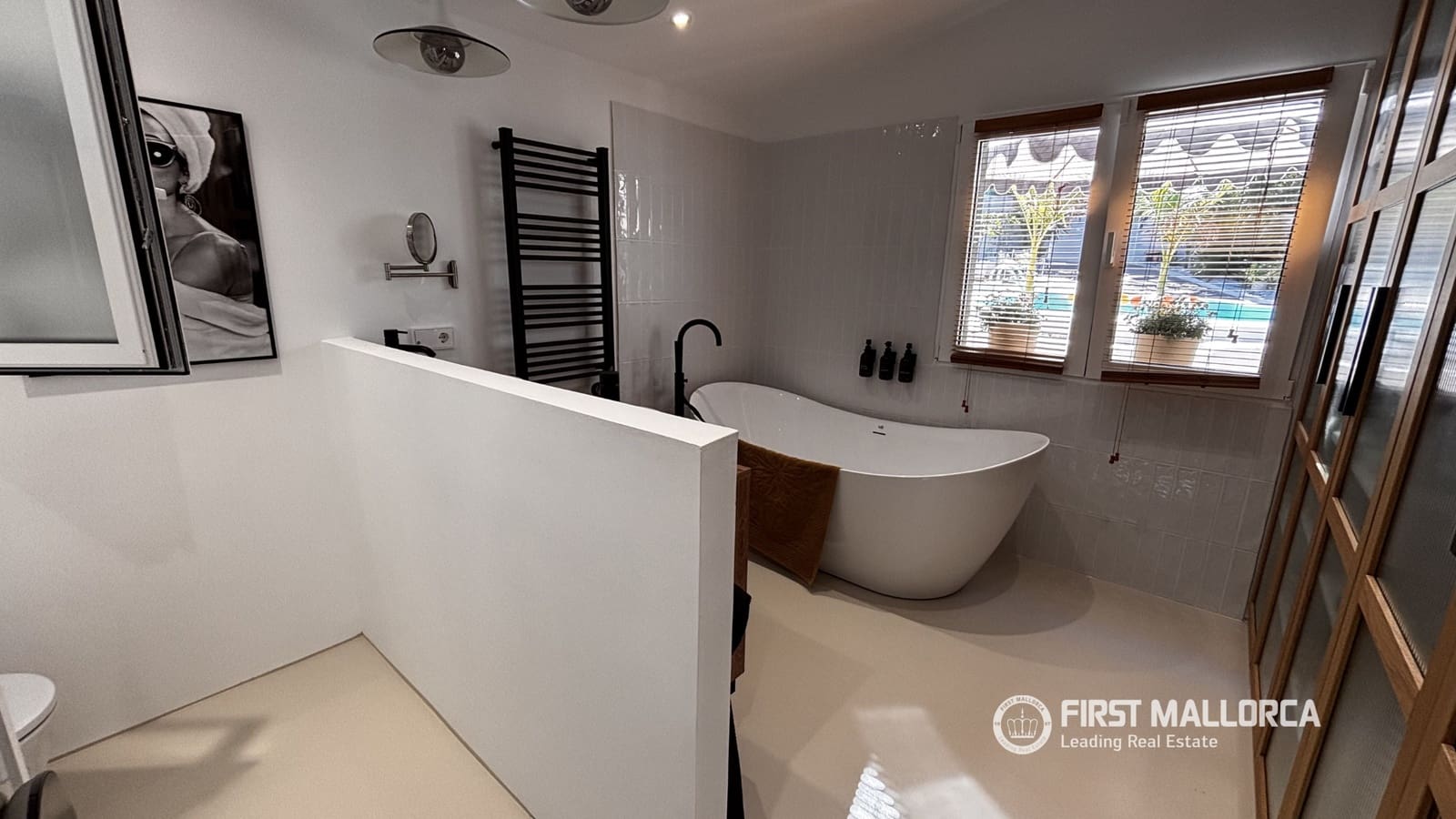 4 bedroom Villa for sale in Costa de la Calma with pool - € 1,300,000 (Ref: 9733957)