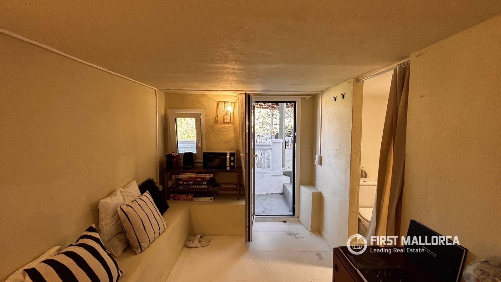 4 bedroom Villa for sale in Costa de la Calma with pool - € 1,300,000 (Ref: 9733957)