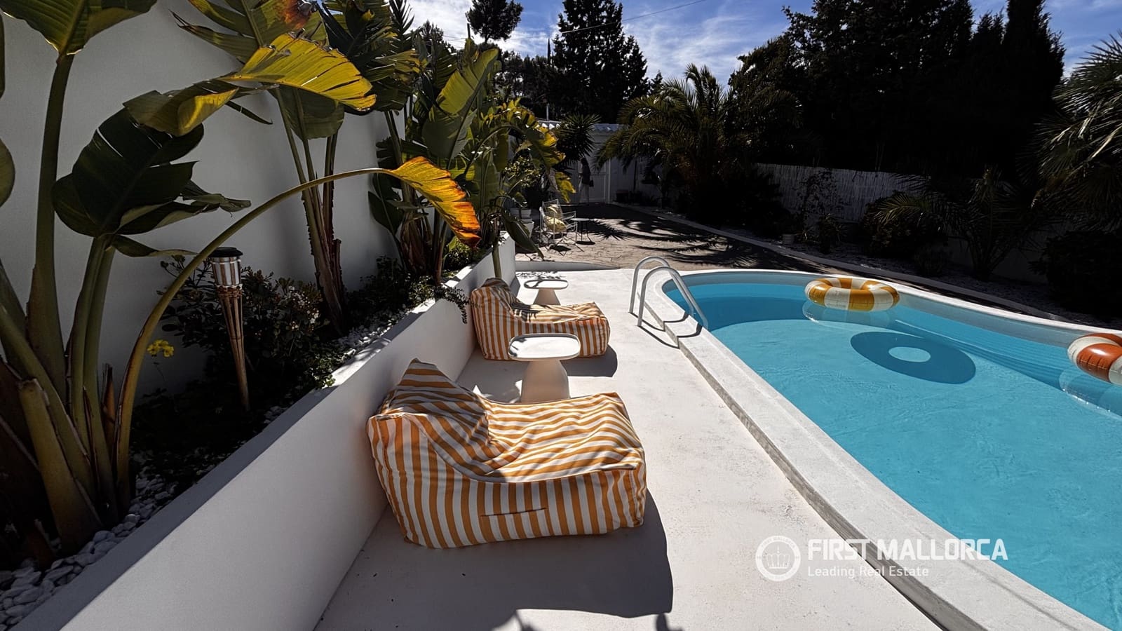 4 bedroom Villa for sale in Costa de la Calma with pool - € 1,300,000 (Ref: 9733957)