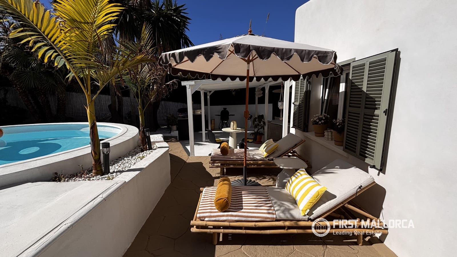 4 bedroom Villa for sale in Costa de la Calma with pool - € 1,300,000 (Ref: 9733957)