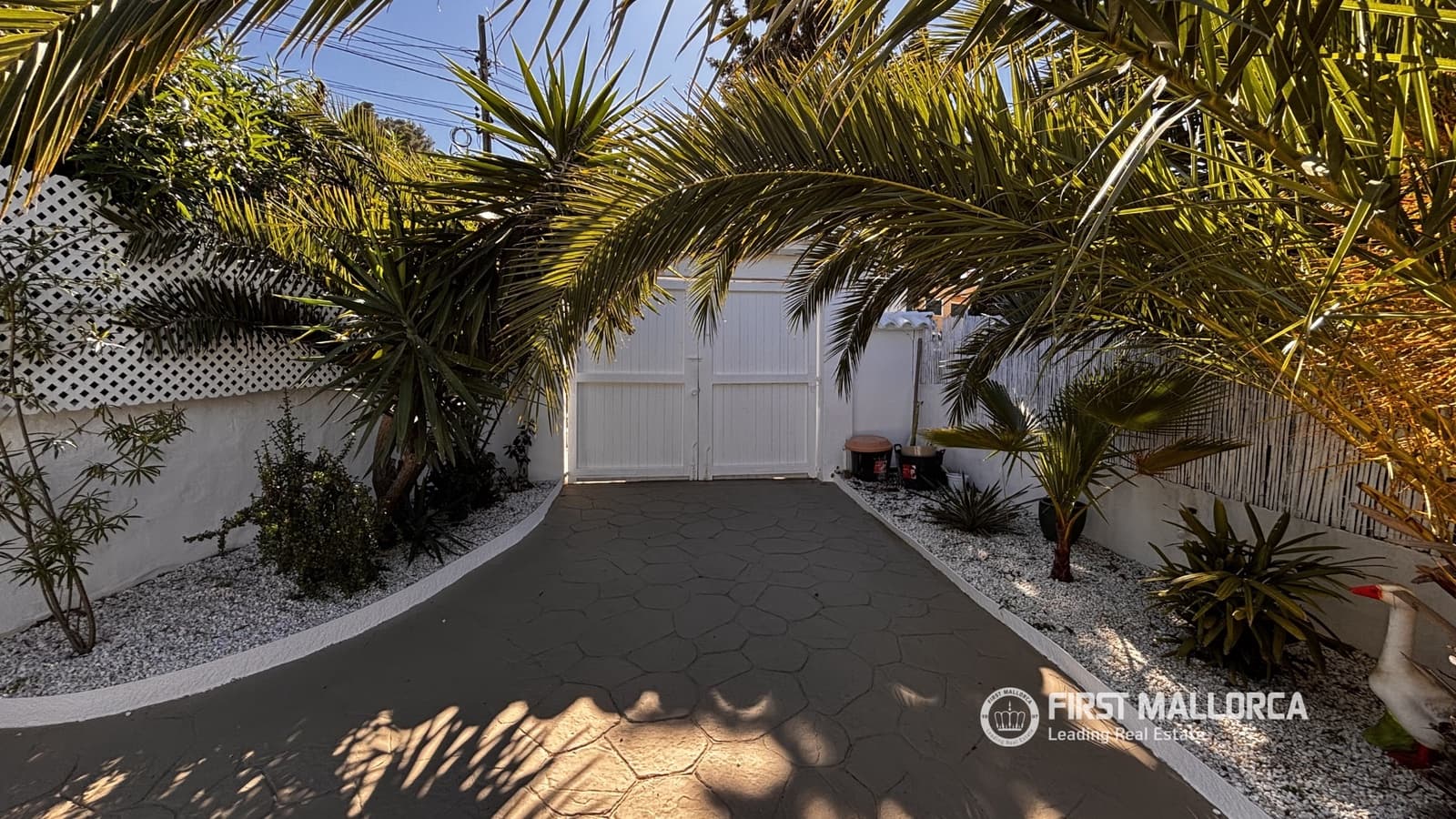 4 bedroom Villa for sale in Costa de la Calma with pool - € 1,300,000 (Ref: 9733957)