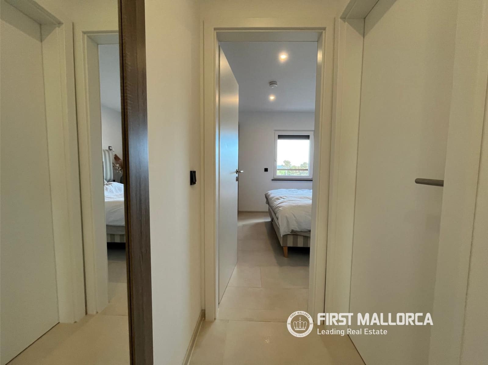 2 bedroom Penthouse for sale in El Toro / Port Adriano with garage - € 1,250,000 (Ref: 9733958)