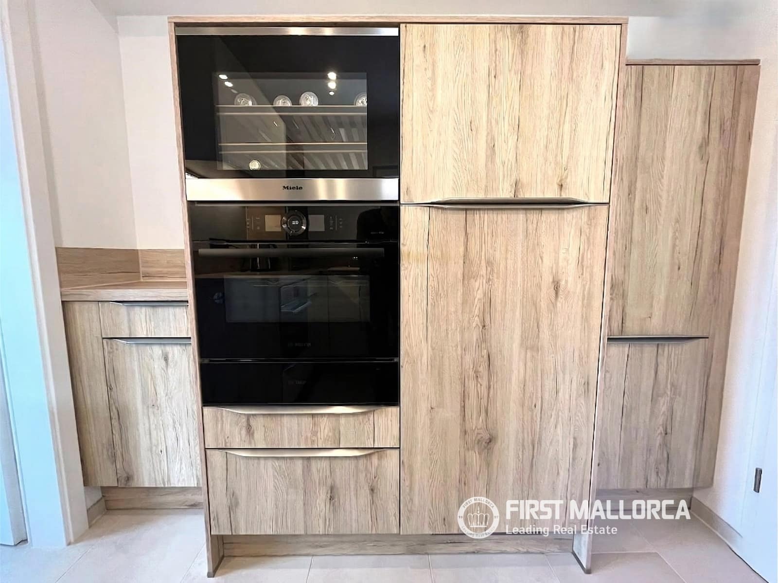 2 bedroom Penthouse for sale in El Toro / Port Adriano with garage - € 1,250,000 (Ref: 9733958)