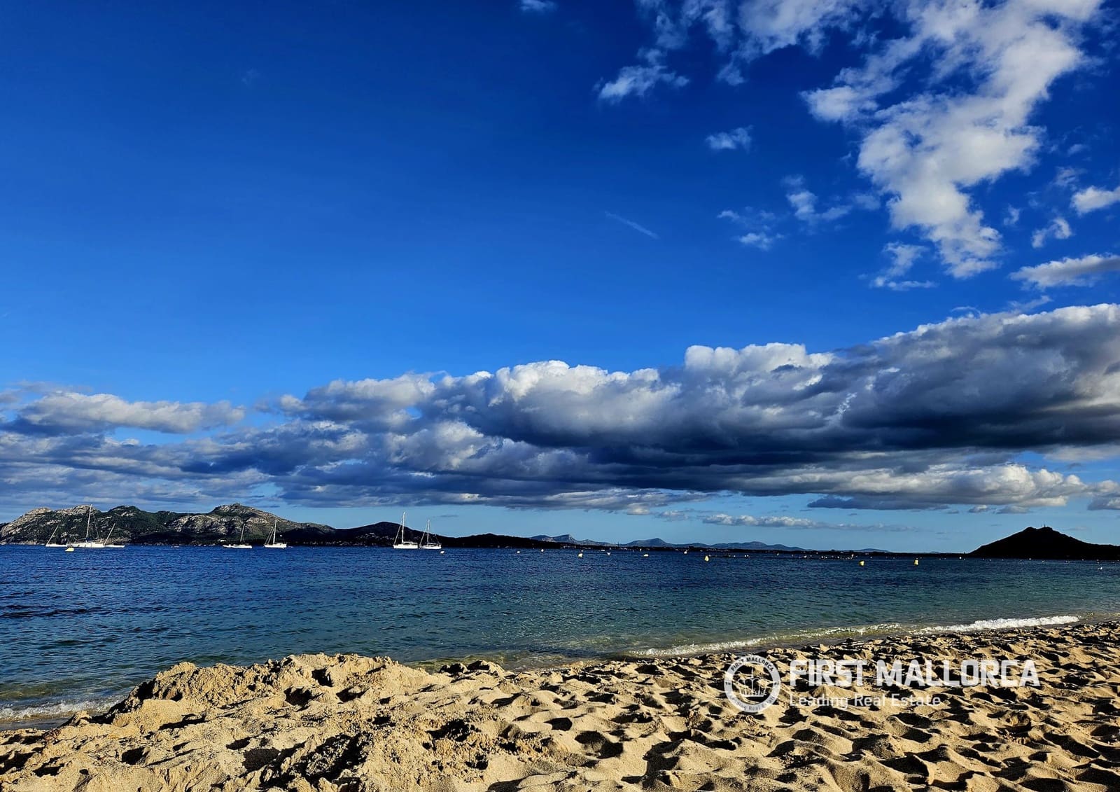 4 bedroom Villa for rent in Pollensa / Pollenca - € 10,000 (Ref: 9733959)