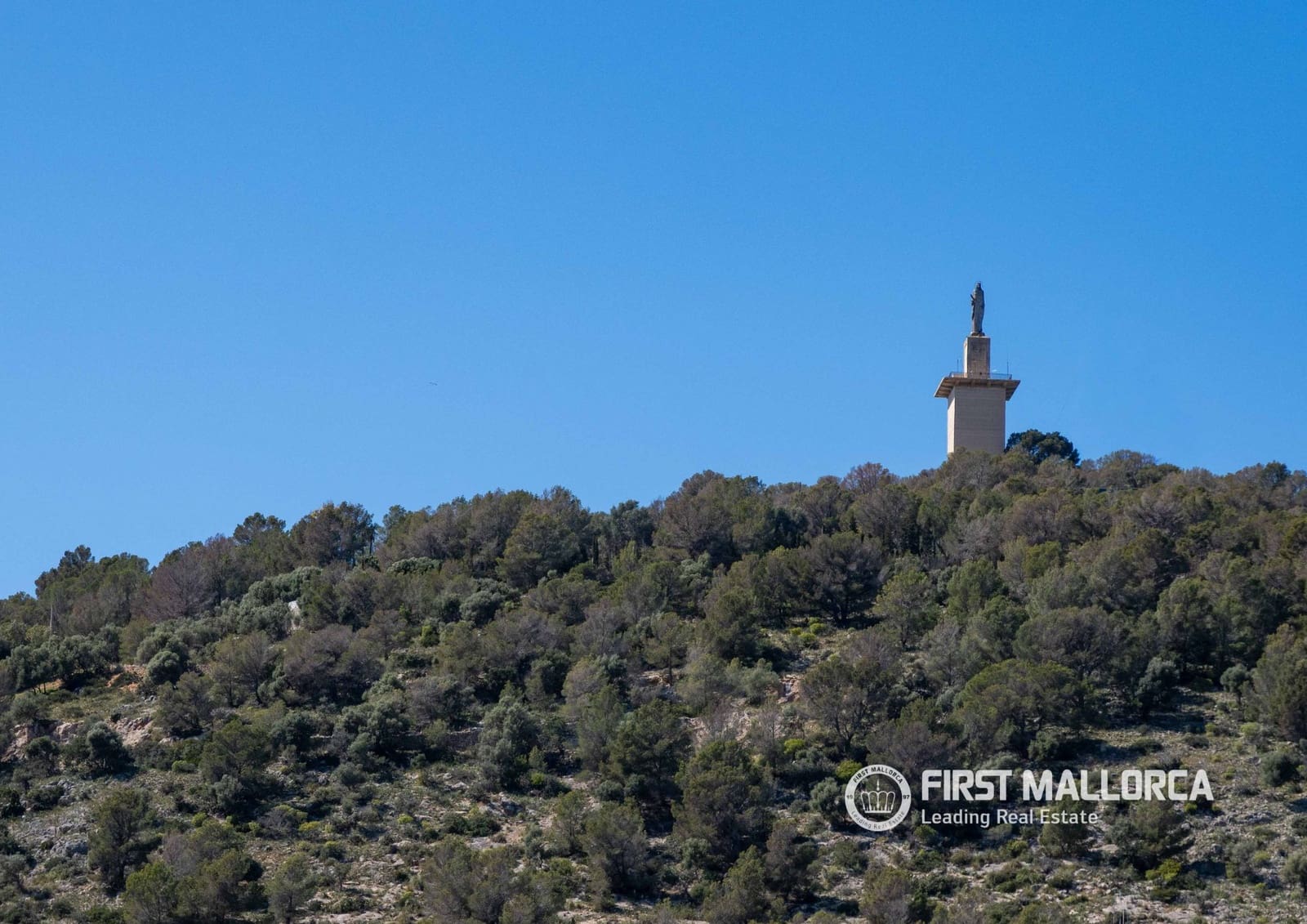 2 bedroom Apartment for sale in Genova with garage - € 1,800,000 (Ref: 9733960)