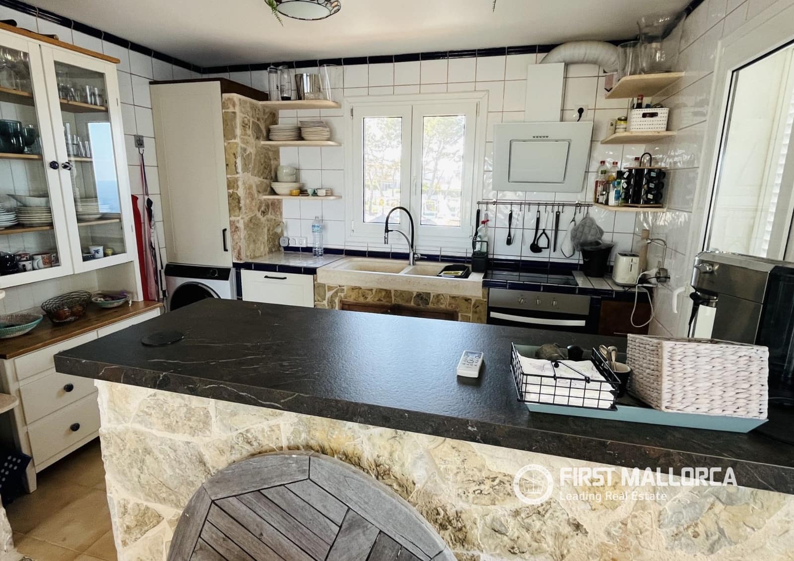 2 soveværelse Penthouse til salg i Badia Gran med garage - € 690.000 (Ref: 9737345)