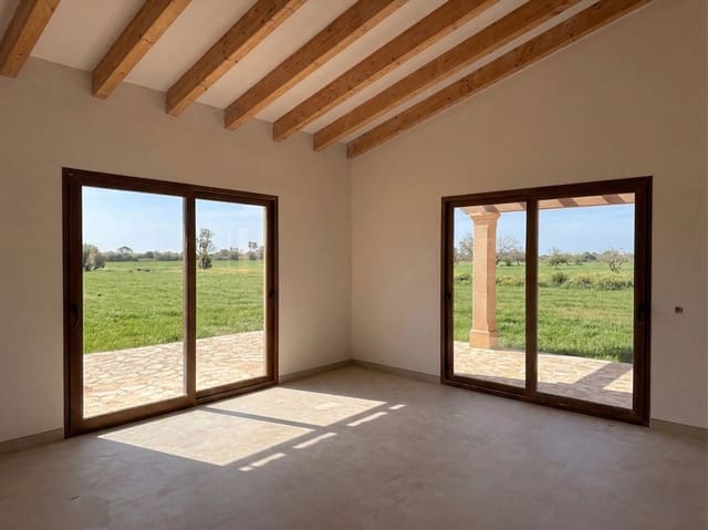 4 sypialnia Finka/Dom wiejski na sprzedaż w Campos z basenem garażem - 2 250 000 € (Ref: 9737347)