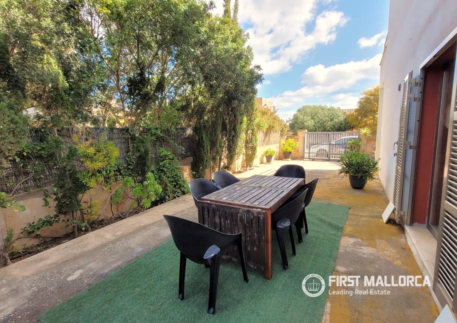 3 soveværelse Villa til leje i Llucmajor med swimmingpool - € 2.300 (Ref: 9750974)