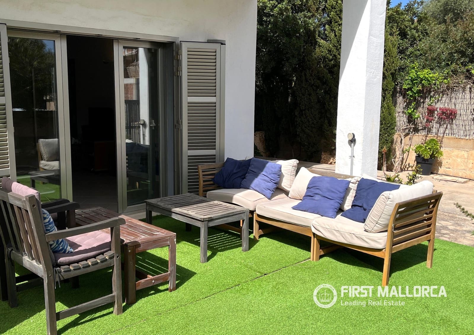 3 soveværelse Villa til leje i Llucmajor med swimmingpool - € 2.300 (Ref: 9750974)