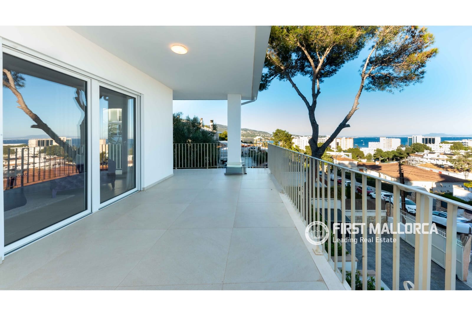 6 quarto Moradia para arrendar em Palmanova com piscina garagem - 9 950 € (Ref: 9750977)