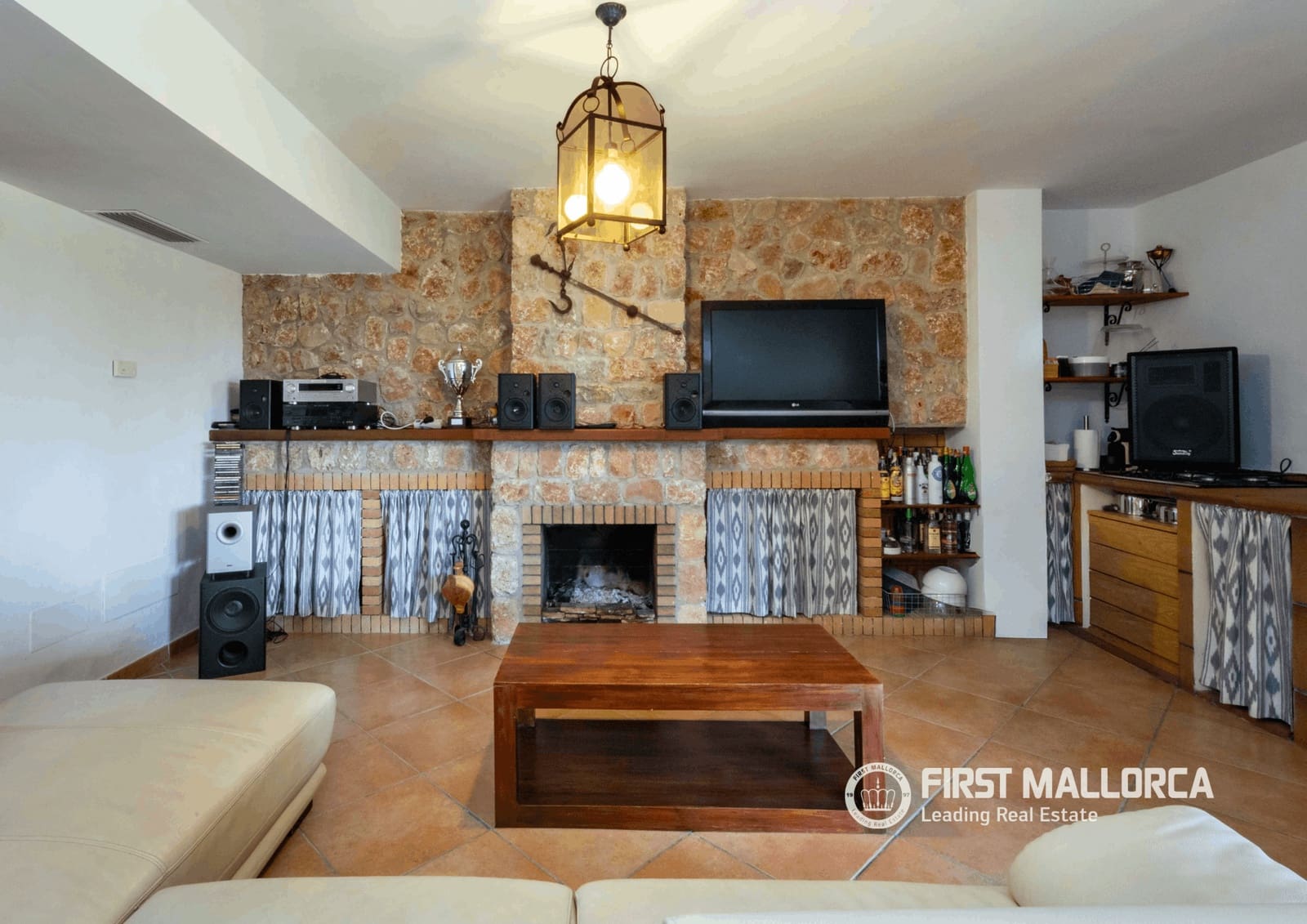 4 chambre Villa/Maison à vendre à Bunyola avec piscine garage - 1 850 000 € (Ref: 9753733)