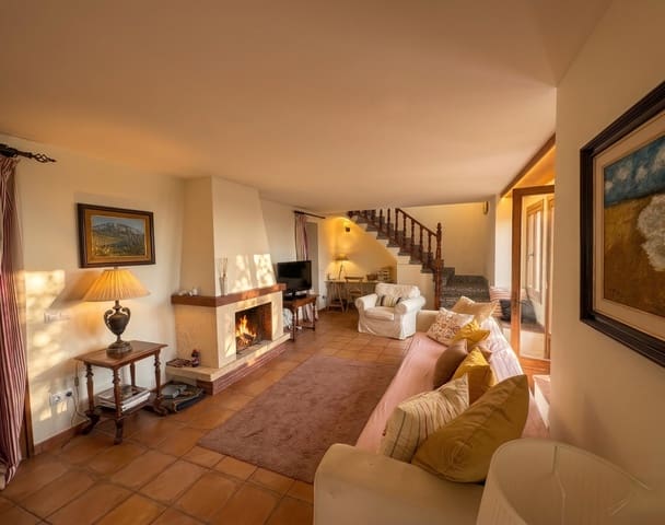 4 soveværelse Byhus til salg i Galilea, Puigpunyent med swimmingpool garage - € 1.295.000 (Ref: 9758111)