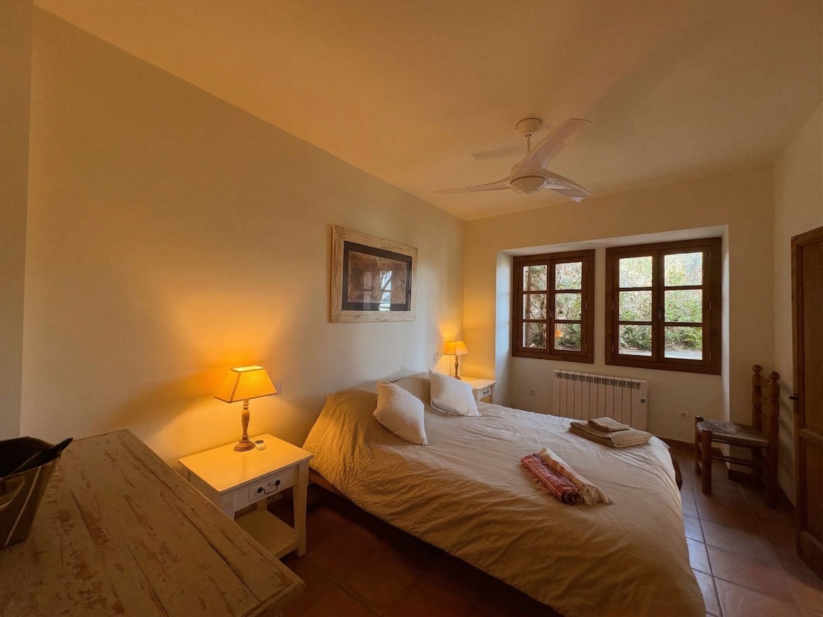 4 soveværelse Byhus til salg i Galilea med swimmingpool garage - € 1.295.000 (Ref: 9758111)