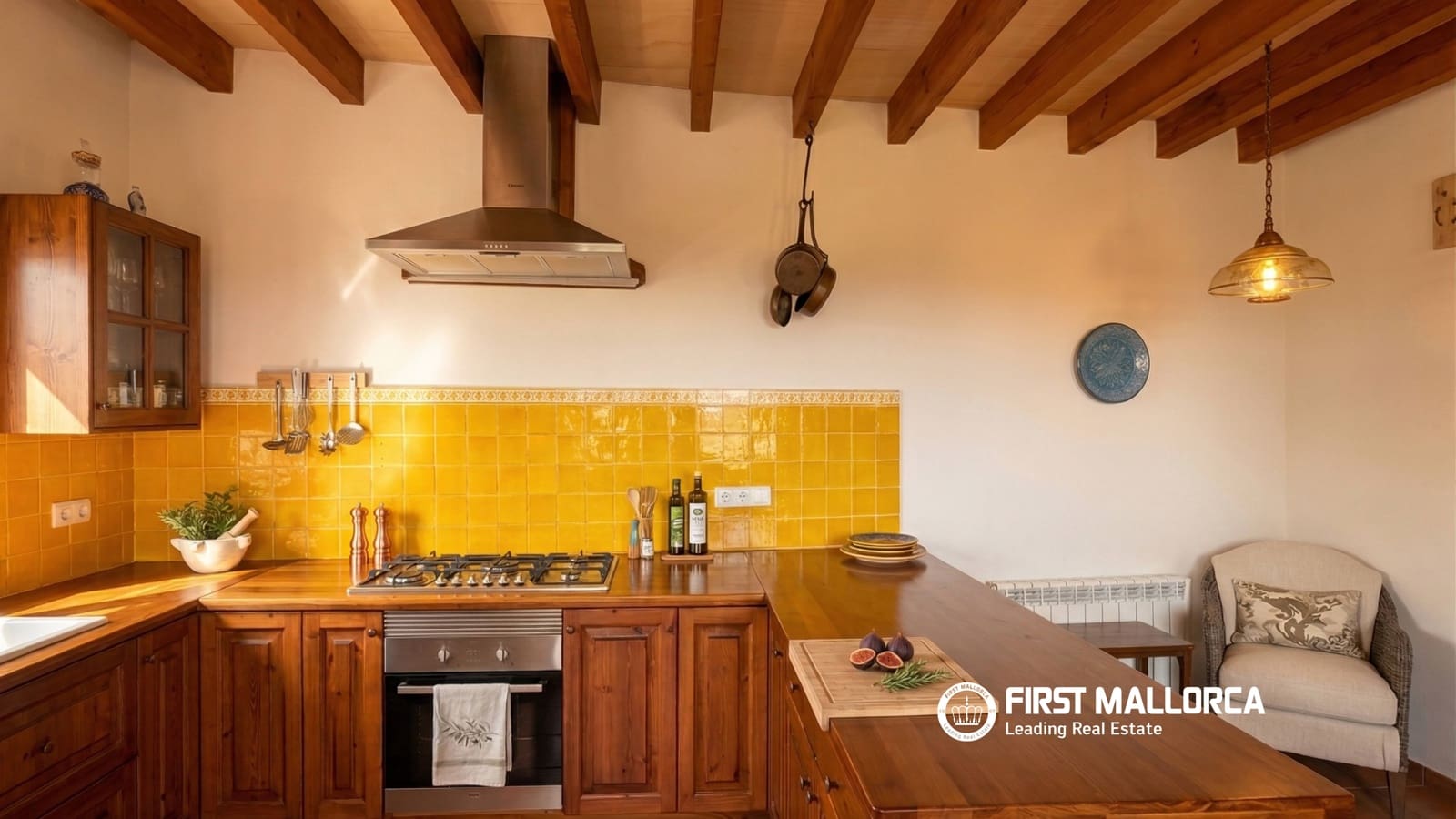 4 bedroom Townhouse for sale in Galilea with pool garage - € 1,295,000 (Ref: 9758111)