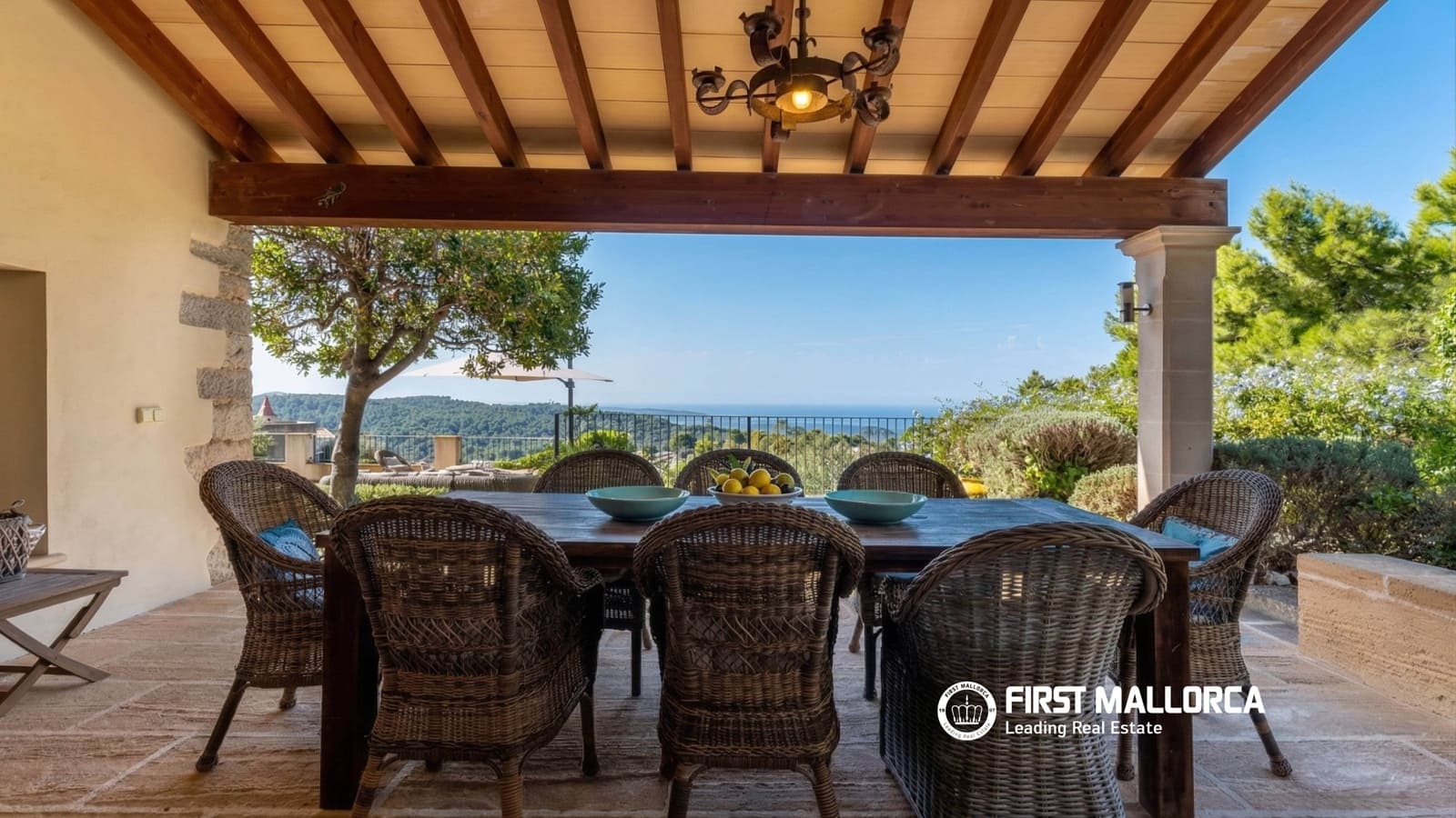 4 bedroom Townhouse for sale in Galilea with pool garage - € 1,295,000 (Ref: 9758111)