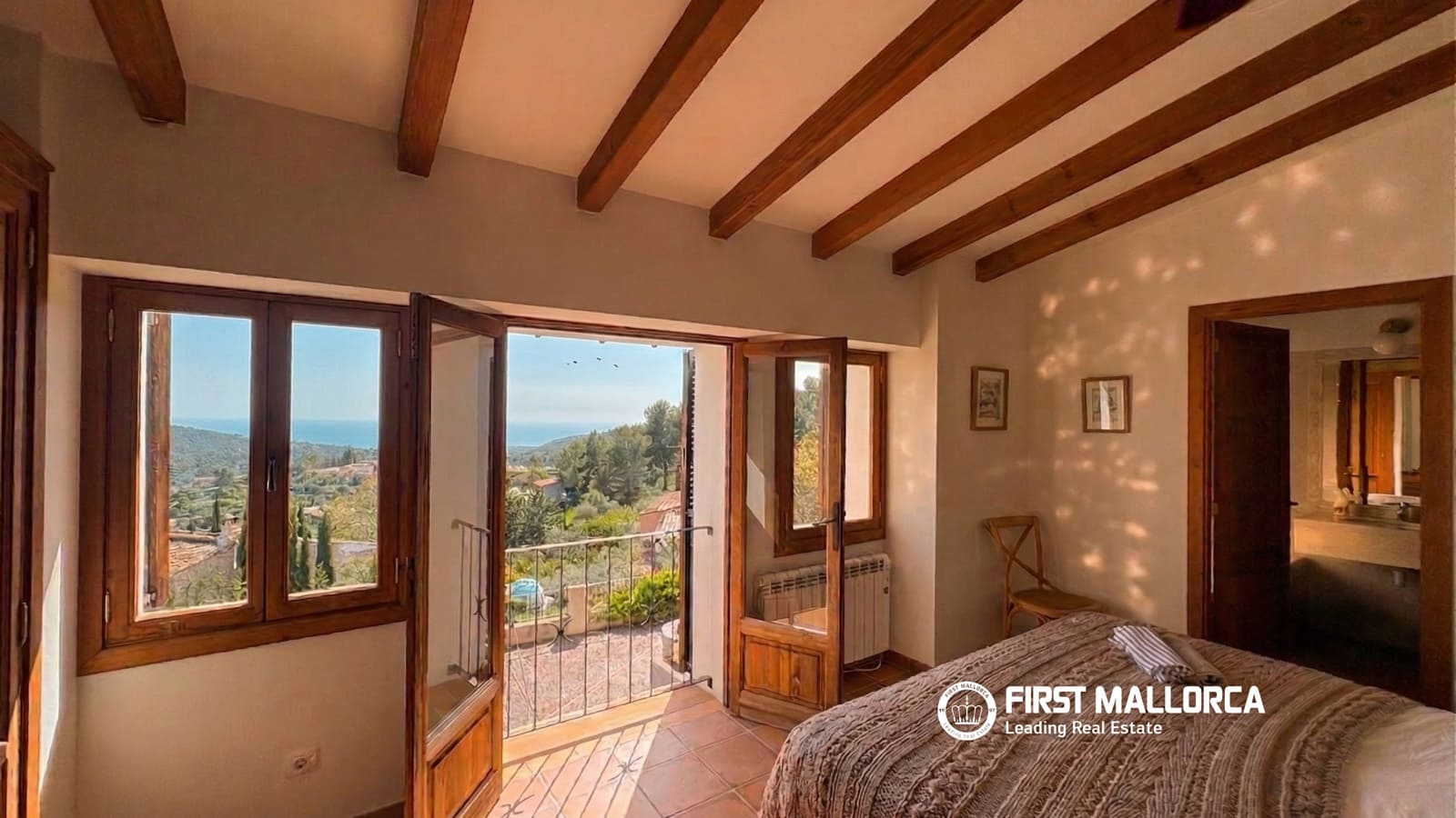 4 bedroom Townhouse for sale in Galilea with pool garage - € 1,295,000 (Ref: 9758111)