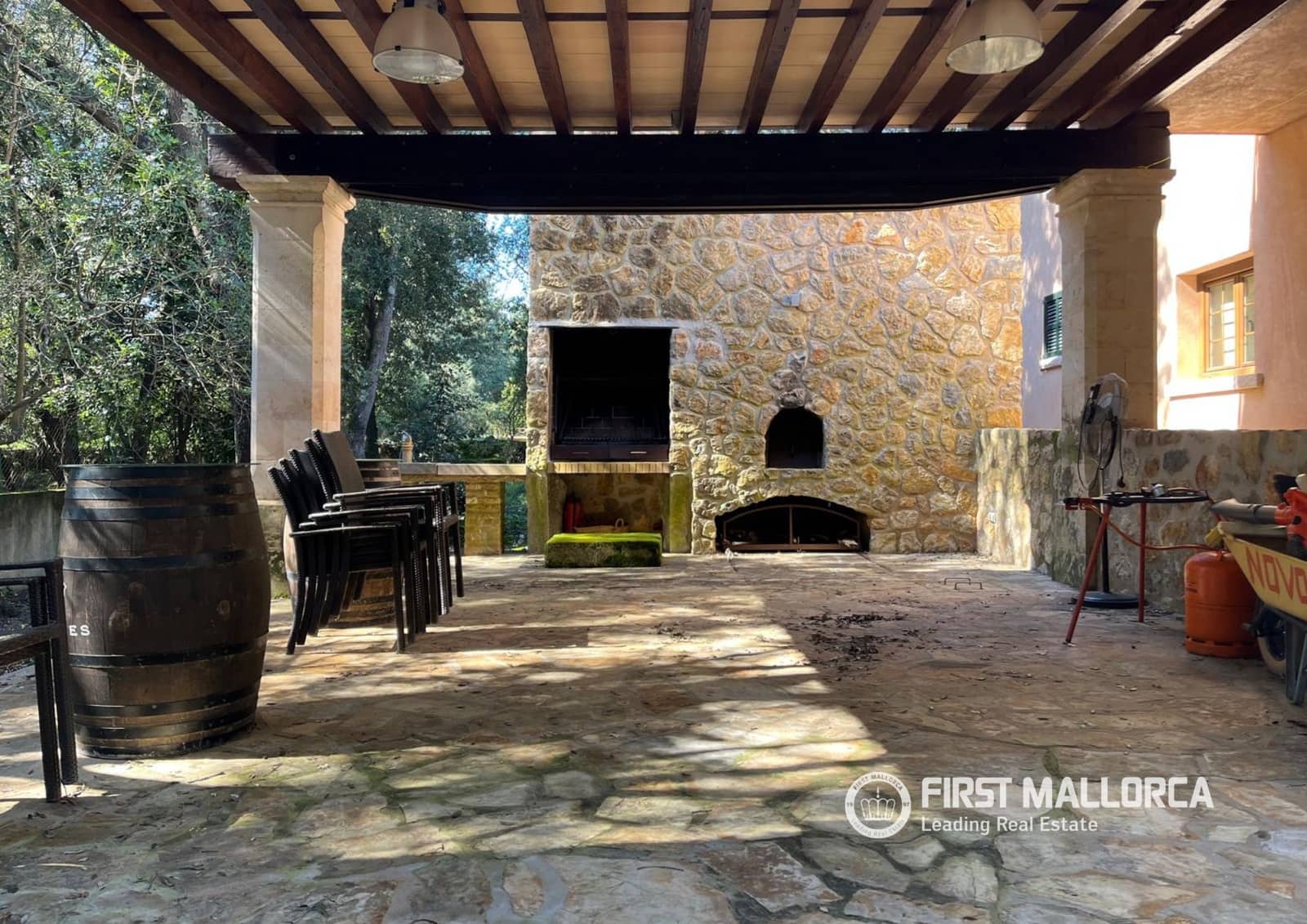 6 soverom Villa til salgs i Sa Pobla med garasje - € 1 200 000 (Ref: 9758112)