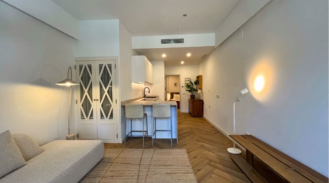 1 bedroom Apartment for rent in Palma de Mallorca - € 2,500 (Ref: 9761477)