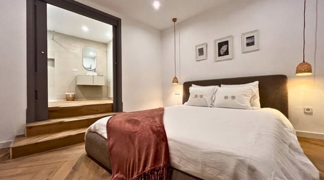 1 soveværelse Lejlighed til leje i Sant Nicolau, Palma de Mallorca - € 2.500 (Ref: 9761477)