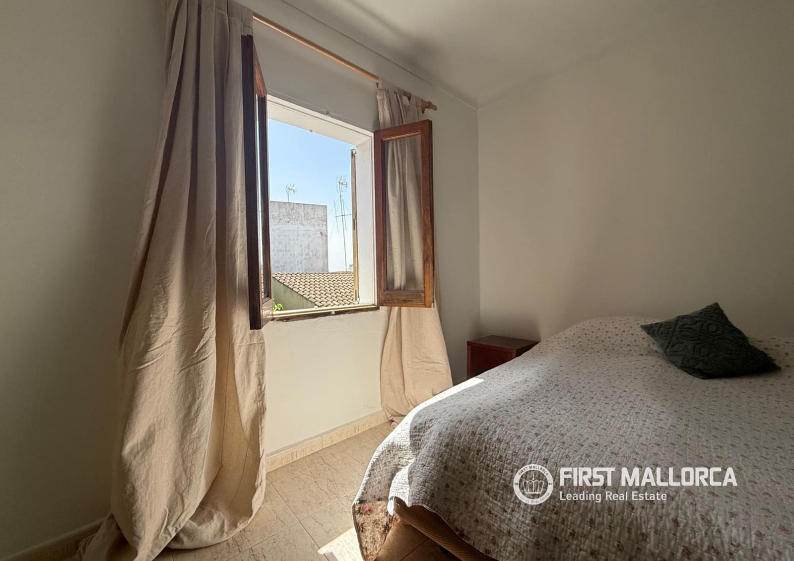 4 Zimmer Villa zu vermieten in Muro - 2.000 € (Ref: 9772424)