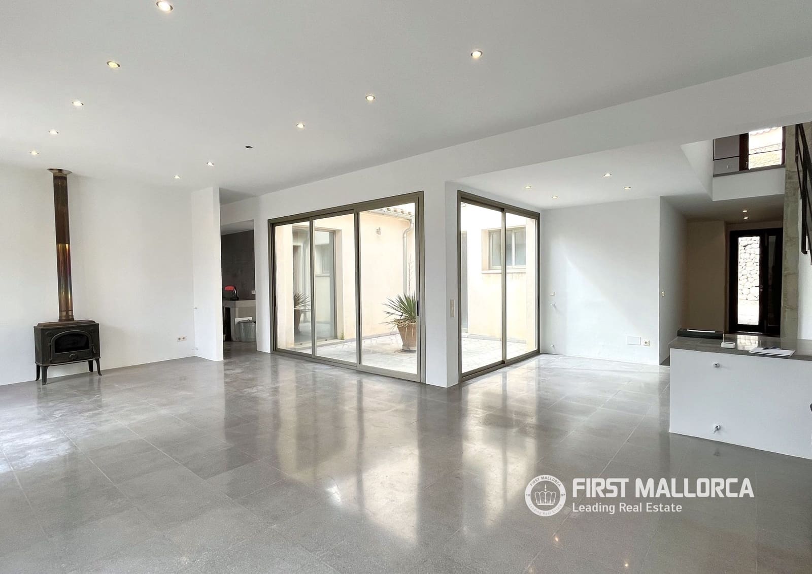 2 bedroom Semi-detached Villa for sale in Selva with garage - € 790,000 (Ref: 9777224)