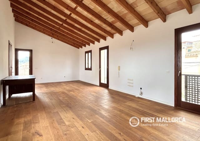 2 bedroom Semi-detached Villa for sale in Selva with garage - € 790,000 (Ref: 9777224)