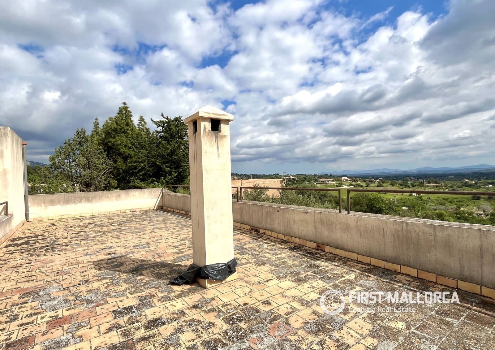 2 bedroom Semi-detached Villa for sale in Selva with garage - € 790,000 (Ref: 9777224)