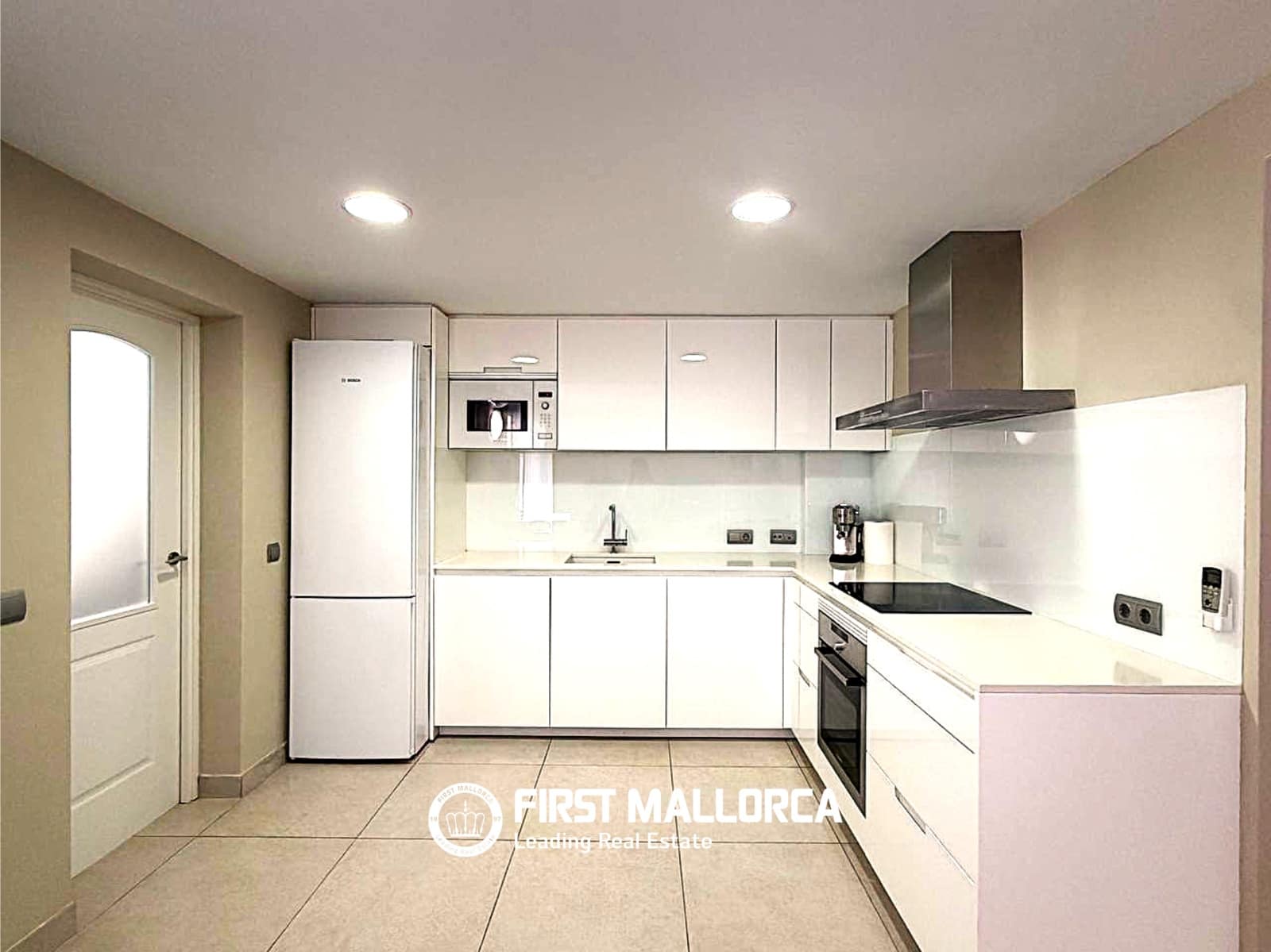 3 soveværelse Lejlighed til salg i Palma de Mallorca med garage - € 690.000 (Ref: 9779937)