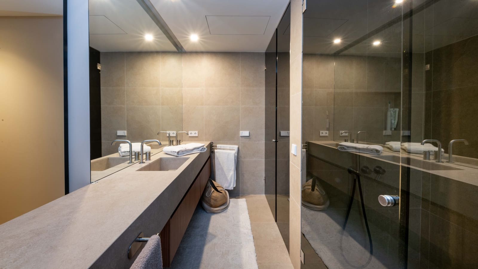 3 chambre Appartement à vendre à Palma de Mallorca avec piscine garage - 1 390 000 € (Ref: 9779939)