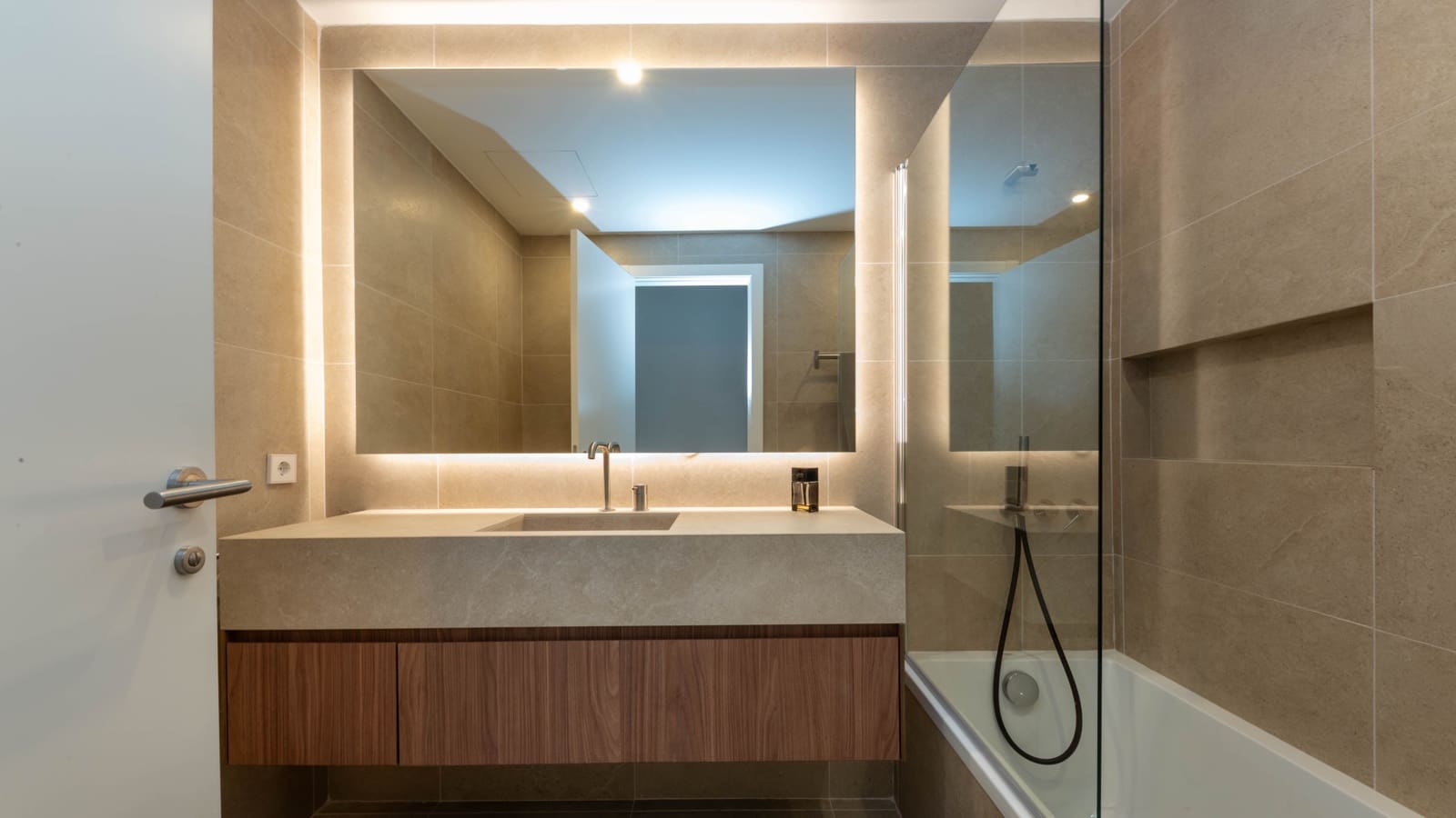 3 chambre Appartement à vendre à Palma de Mallorca avec piscine garage - 1 390 000 € (Ref: 9779939)