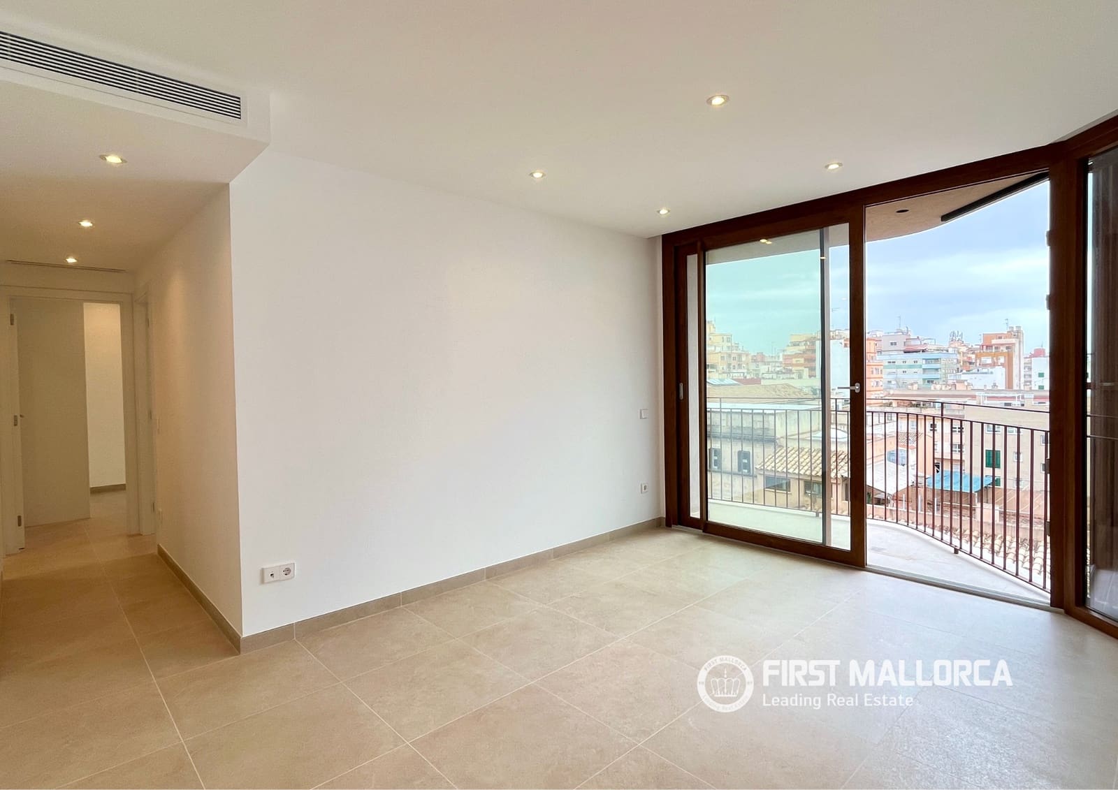 2 makuuhuone Kattohuoneisto vuokrattavana paikassa Palma de Mallorca - 2 300 € (Ref: 9779940)
