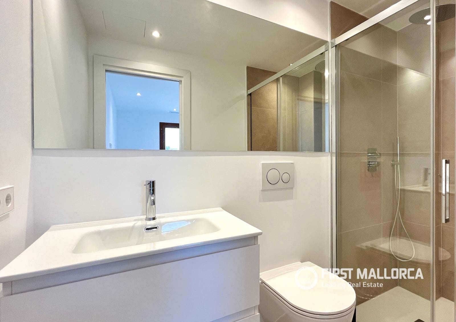 2 makuuhuone Kattohuoneisto vuokrattavana paikassa Palma de Mallorca - 2 300 € (Ref: 9779940)