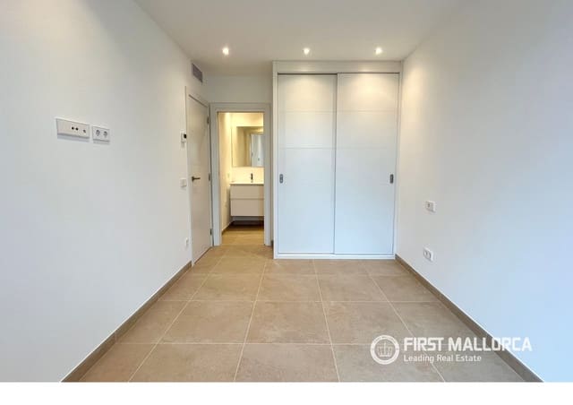 2 makuuhuone Kattohuoneisto vuokrattavana paikassa Santa Catalina, Palma de Mallorca - 2 300 € (Ref: 9779940)